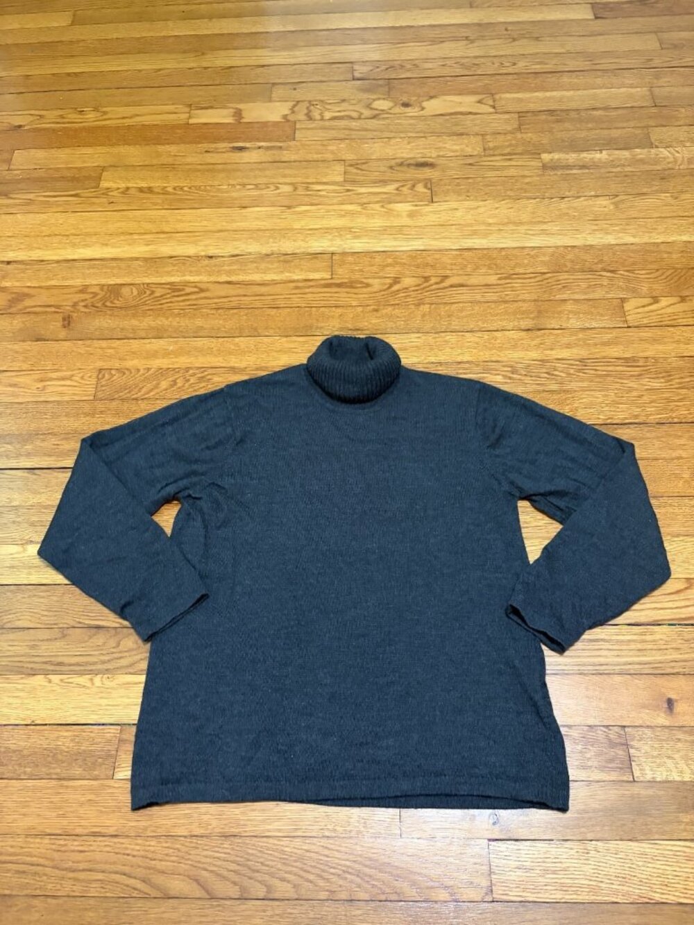 Talbots Womens 100% Merino Wool Turtleneck Sweater Size Small Gray Tight Knit
